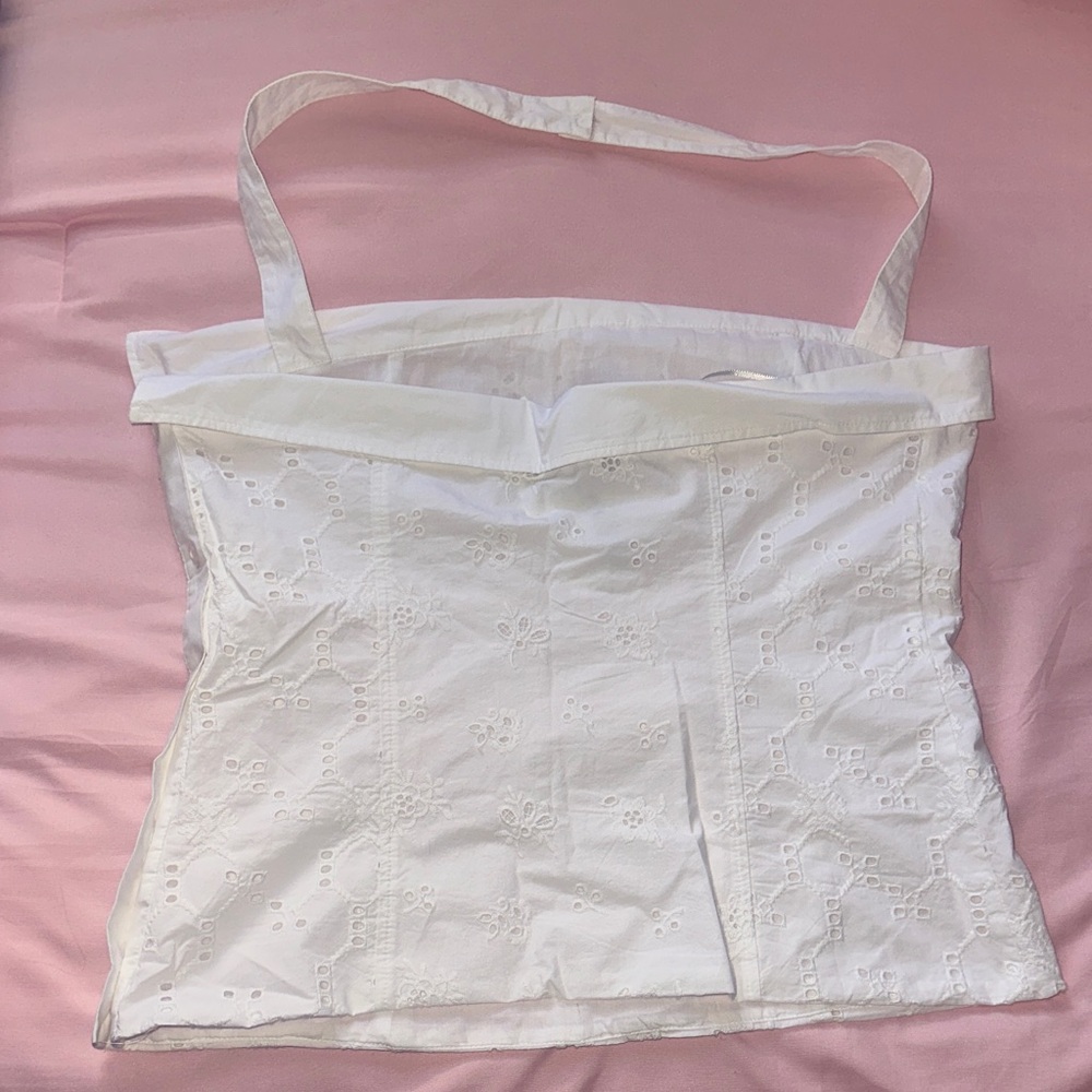 Zara White Eyelet halter top. - Picture 2 of 4